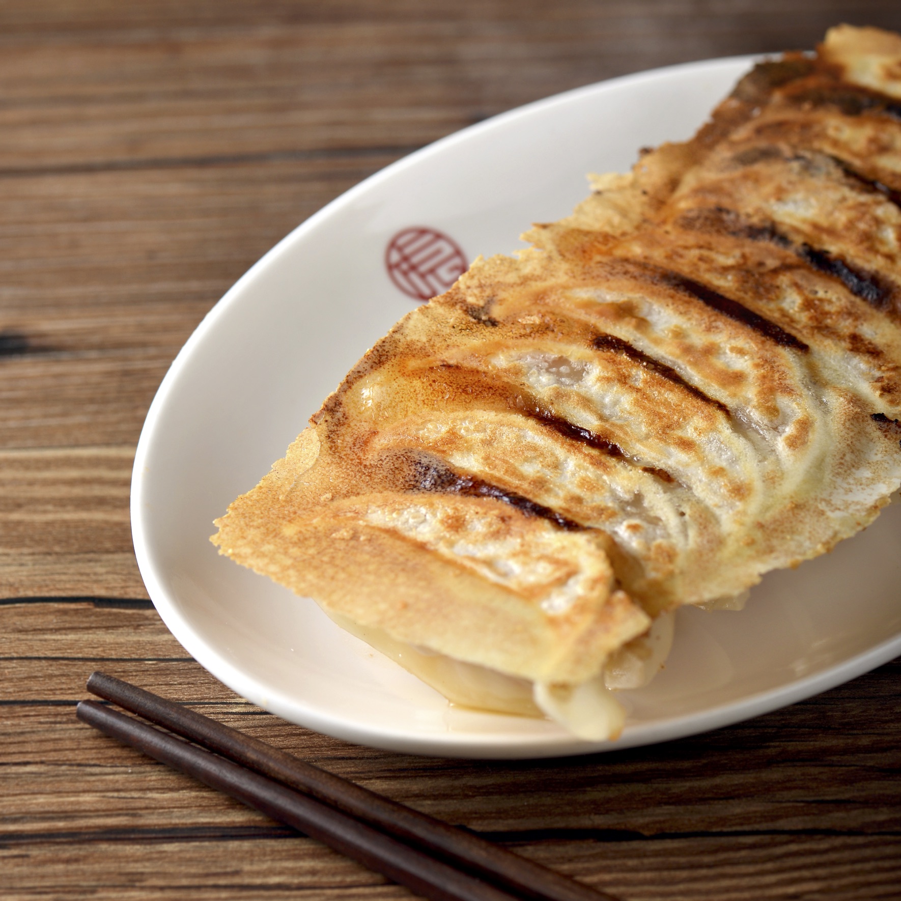 pan-fried dumpling