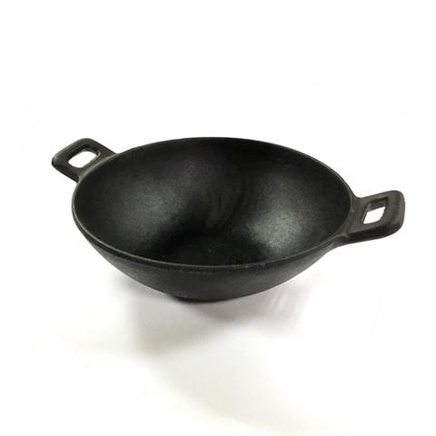 Cast iron wok