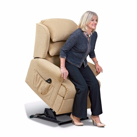 riser recliner chairs for the elderly