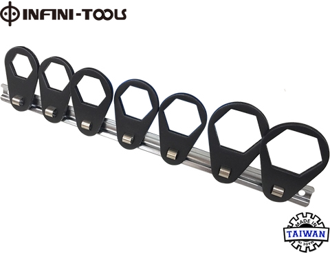 Offset oil online filter wrench