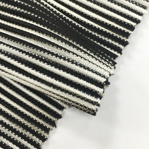 pleated knit fabric