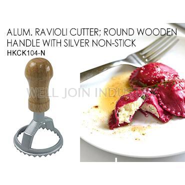 ALUM. RAVIOLI CUTTER; ROUND WOODEN  HANDLE WITH SILVER NON-STICK