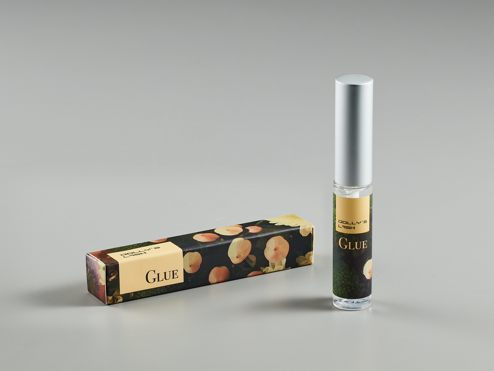 Dolly's Lash Adhesive Taiwantrade