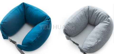 muji flight pillow