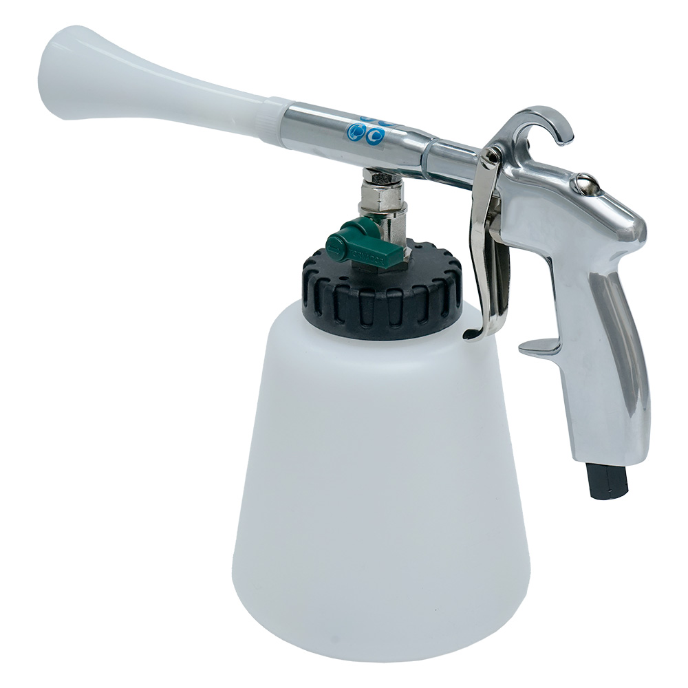 Interior cleaning gun