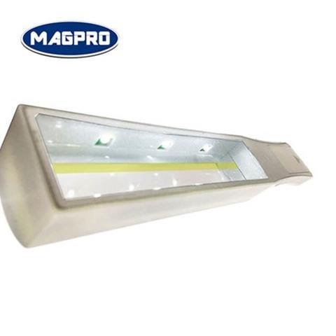 LED Lighted Bar Magnifier 4x With Line 