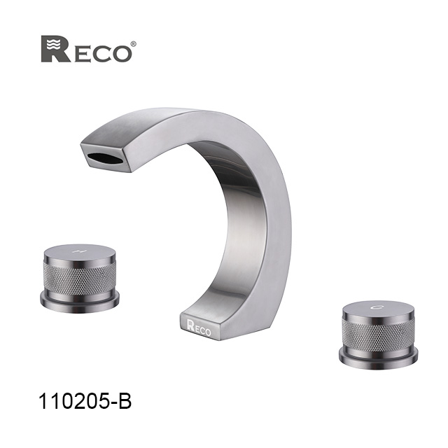 three-hole-bathtub-faucet-taiwantrade