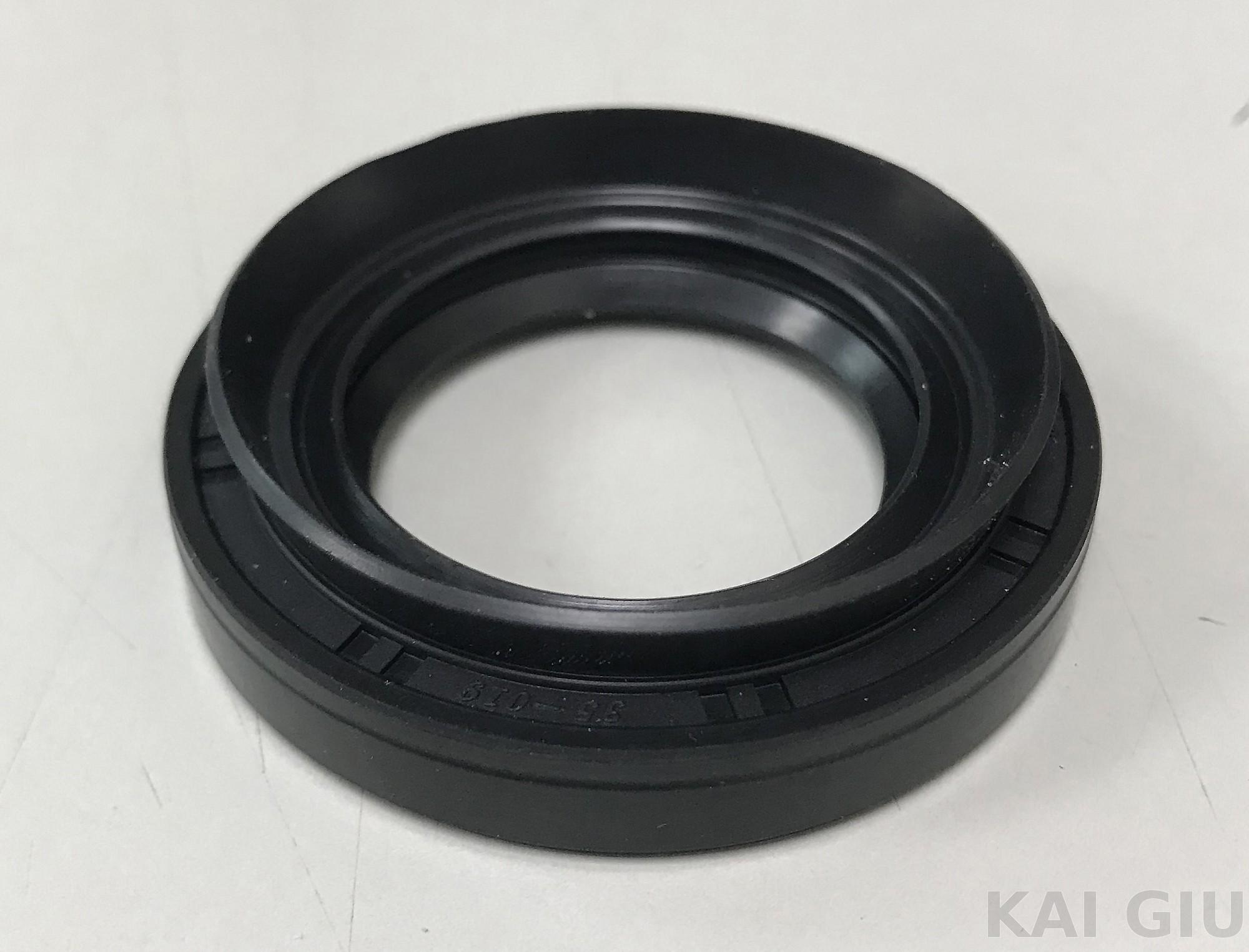 MAZDA DRIVE SHAFT SEAL