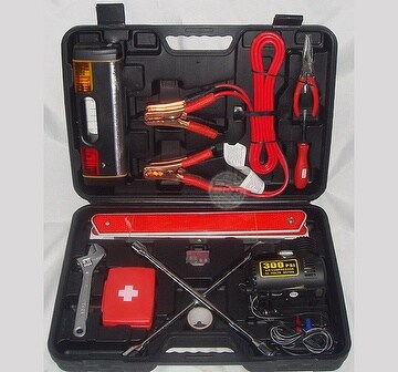 31 PCS Comprehensive Vehicle Repair Set With Professional Car Emergency Tool Kit