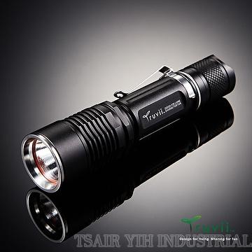 Truvii FL32-XML2 LED Flashlight