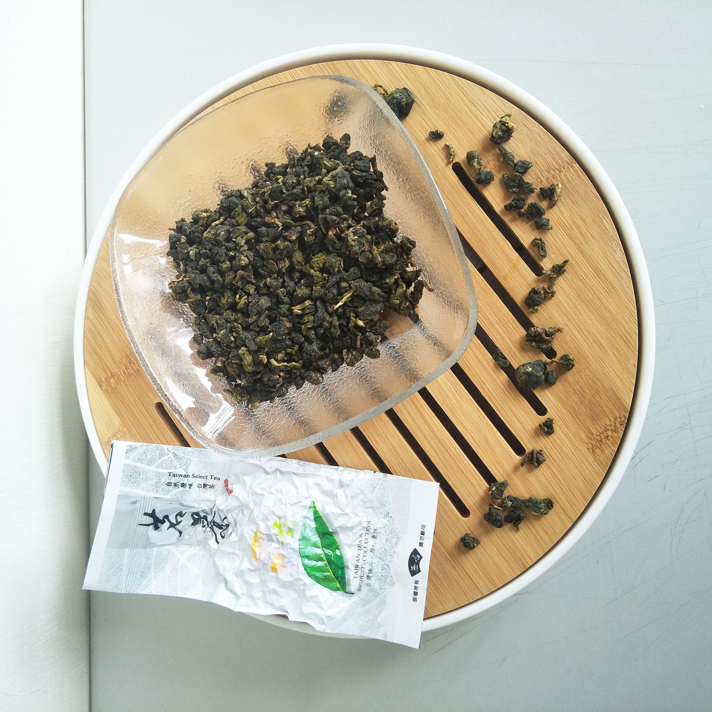 Full of Fragrance High Mountain Oolong Tea Leaves