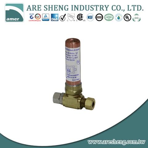 D74-015 Water hammer arrestor, compression tee, 5/8