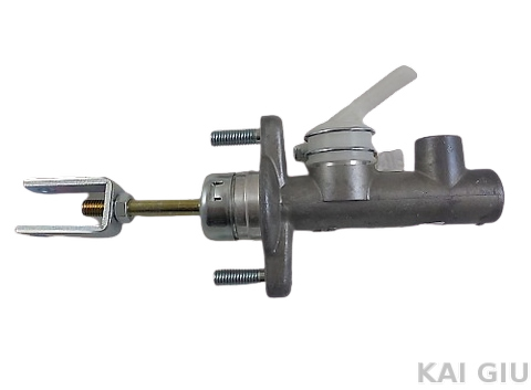 CLUTCH MASTER CYLINDER ASSY - ISUZU | Taiwantrade.com