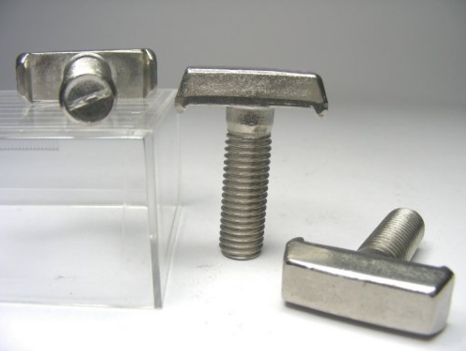 T Bolt , Stainless Steel, Passivated FUKUNG HARDWARE CO., LTD.