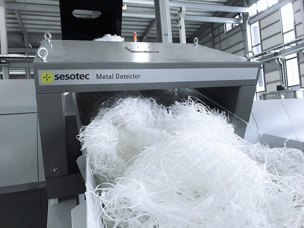 Shredder Integrated Plastic Recycling System | Taiwantrade.com