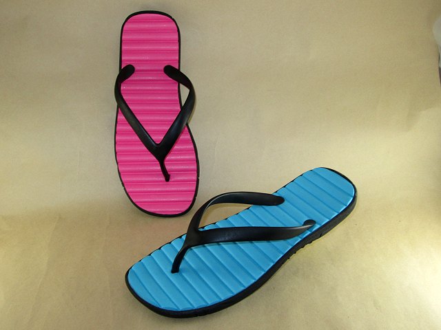 ladies jelly flip flops