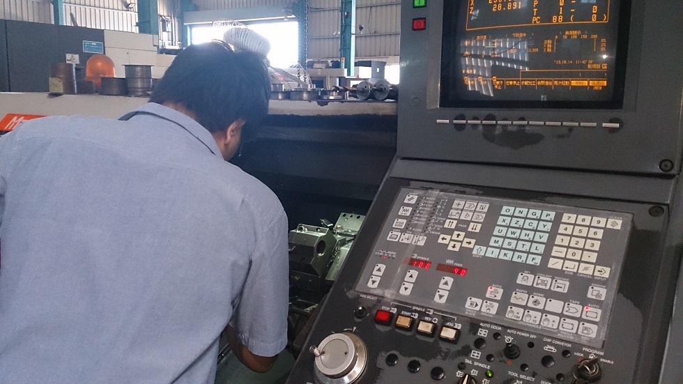 Precision CNC machining turning and milling