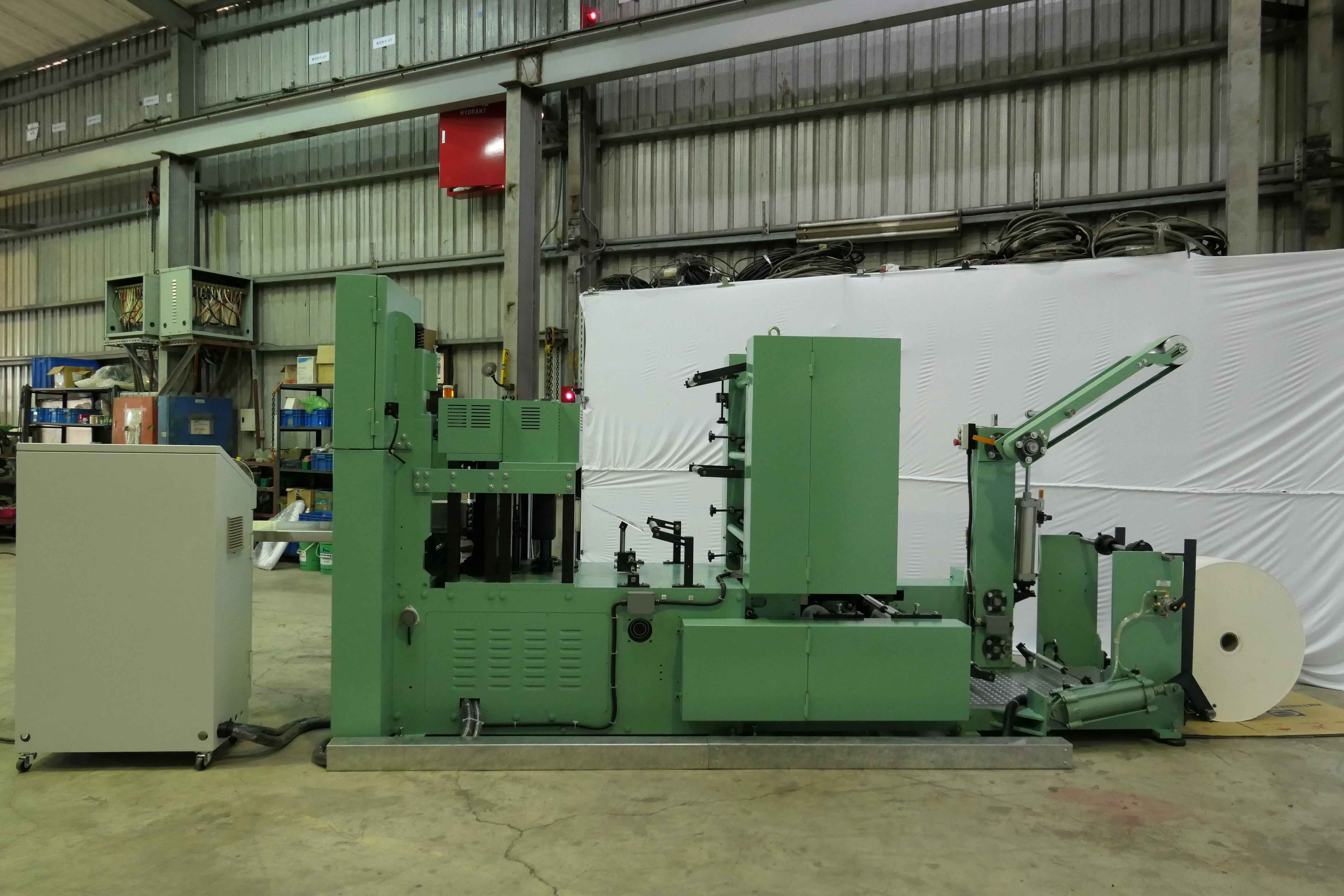 240mm Vertical Napkin Folding Machine