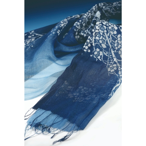 Wool Scarf Made of Indigo Paste Dyed