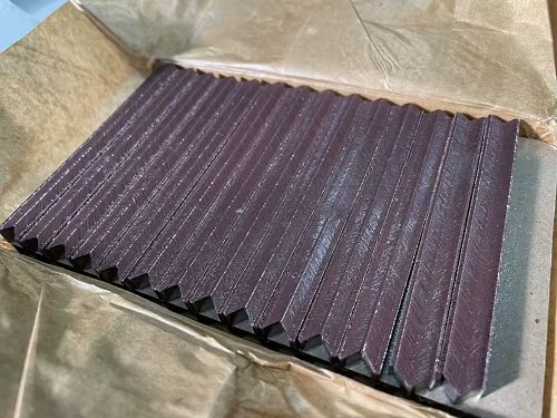 Vnail hardwood-500.jpg