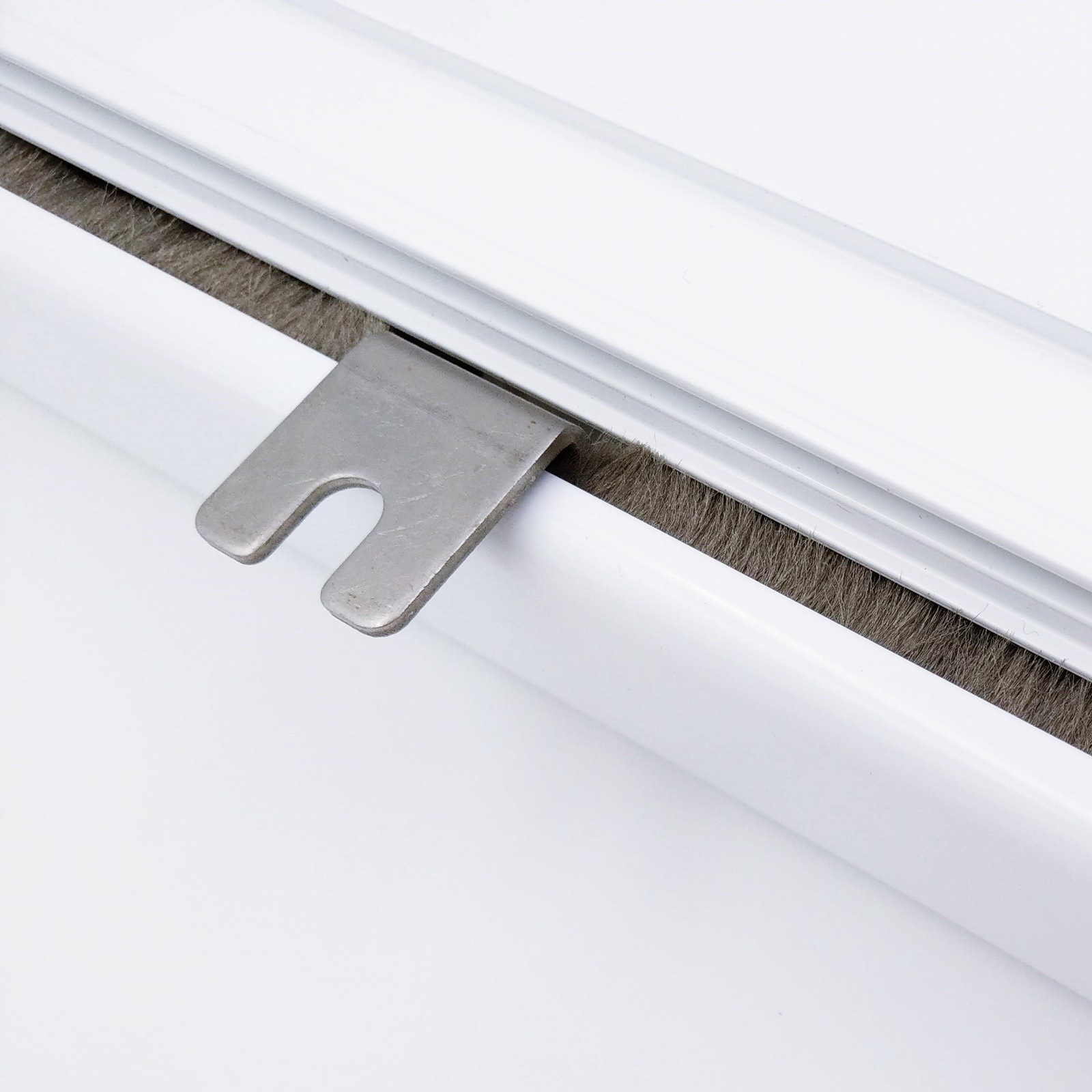 Automatic Window Opening System For Sliding Windows With KSTSL01 Track