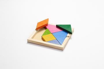 wooden puzzle/tangram