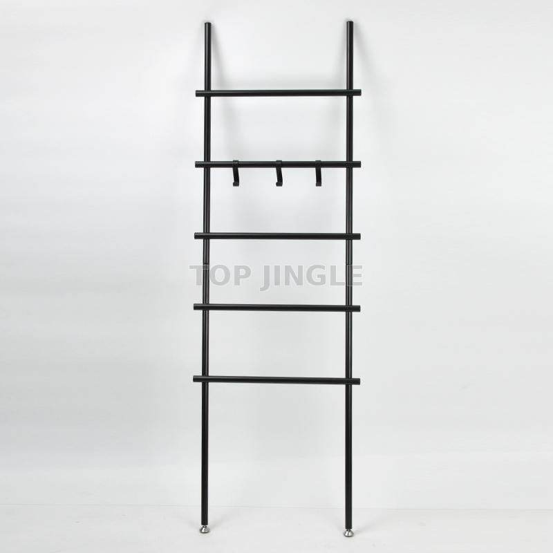 Wall Leaning Towel Ladder