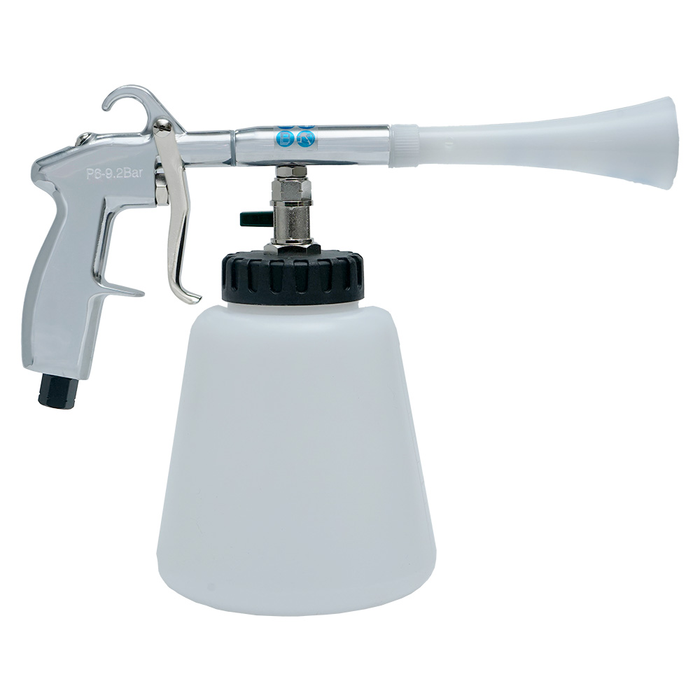 Interior cleaning gun