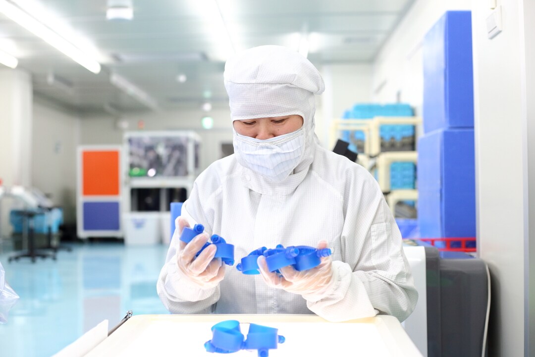 Artificial Kidney Housing & Component