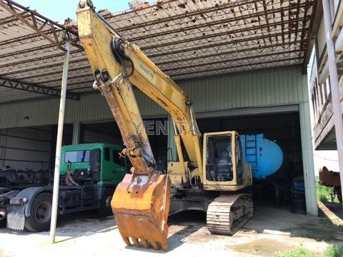 YEN TA / USED KOMATSU EXCAVATOR- PC200-6