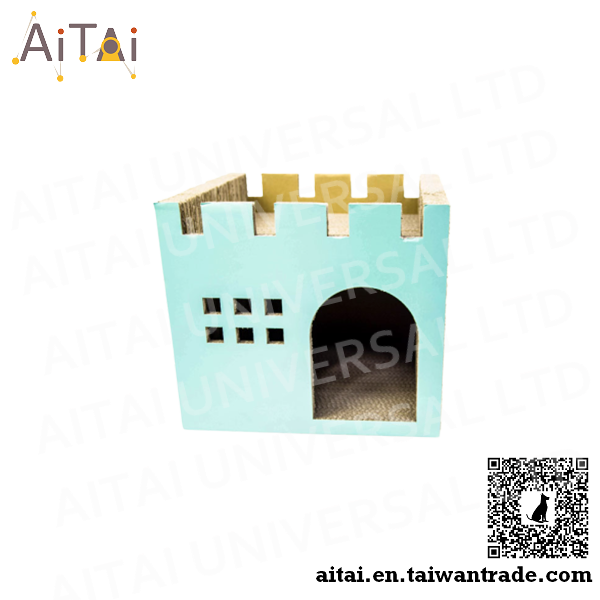 Luxury Castle Cat Scratcher, Light Green