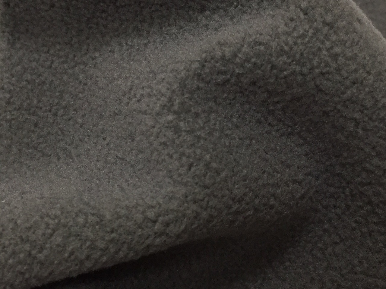 Polyester fleece brushed with antipilling Taiwantrade