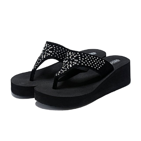 WOMEN'S FLIP FLOPS, BEACH EVA SLIPPERS, LADIES FASHION SANDALS, SUMMER BLING BLING SANDALS & SLIPPERS.