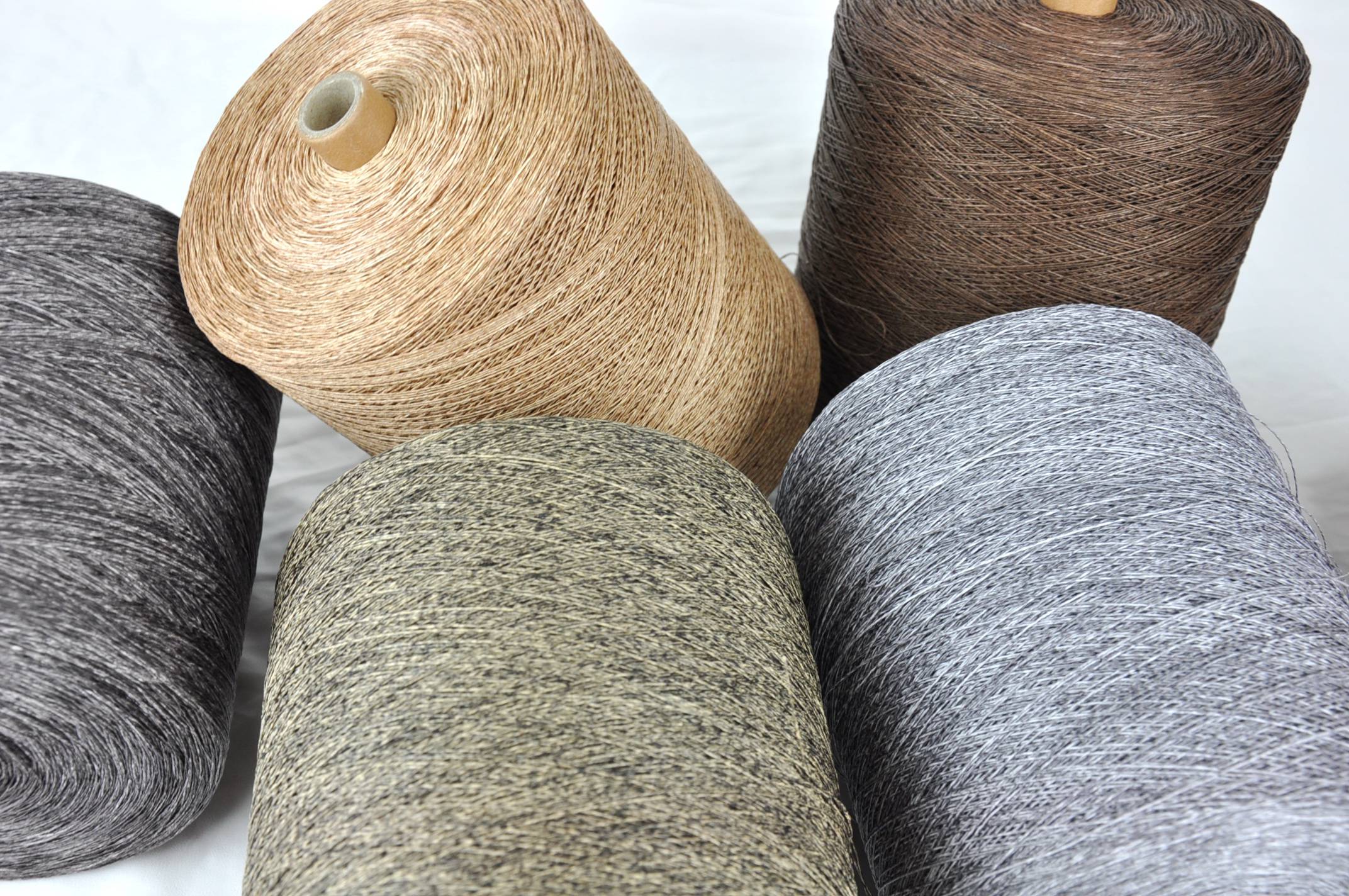 PAPER YARN 689, Industrial Yarn, Crafts and Decors