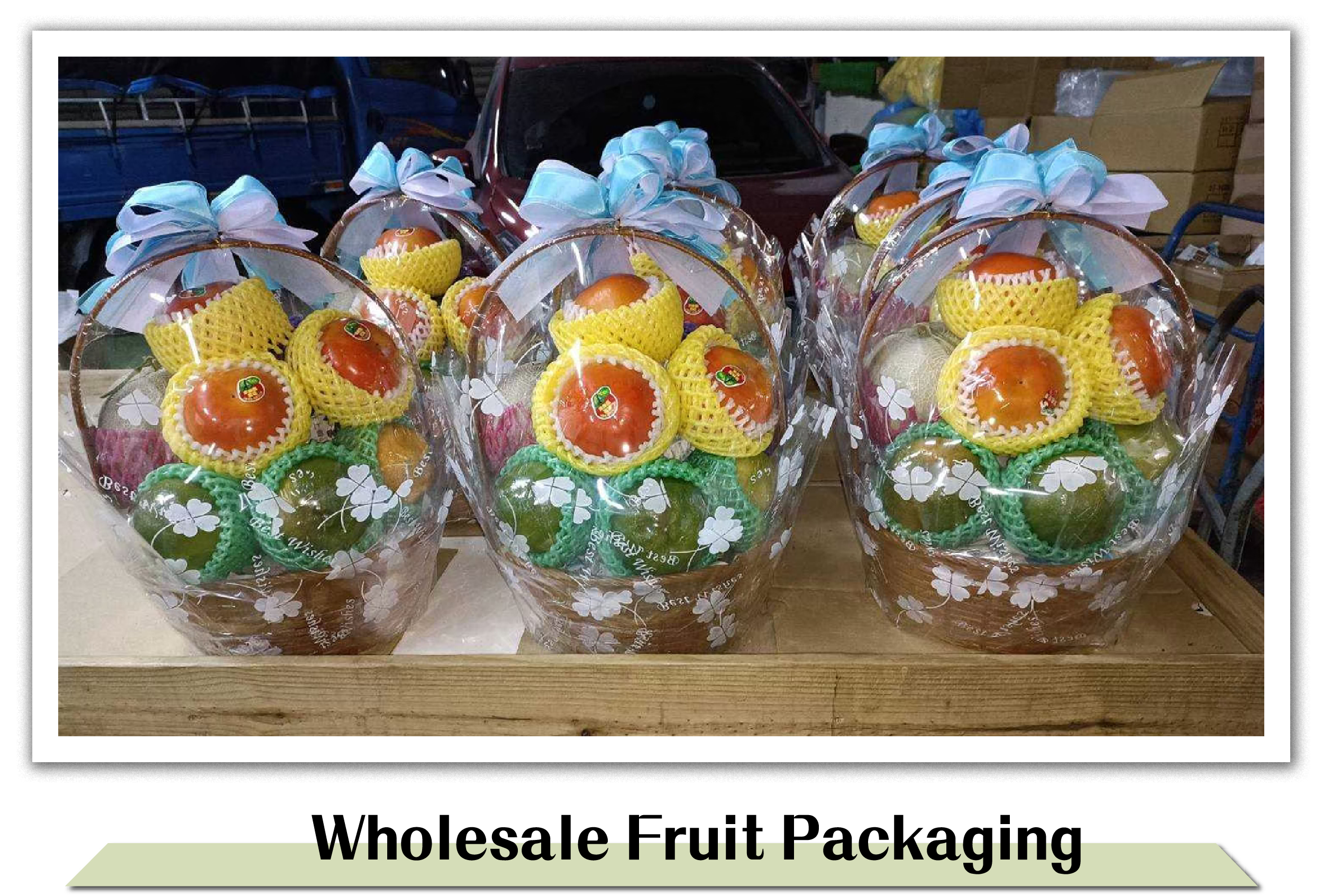 Plastic fruit baskets used for wholesale gift packaging — stackable and secure for bulk orders, perfect for export and retail promotions.