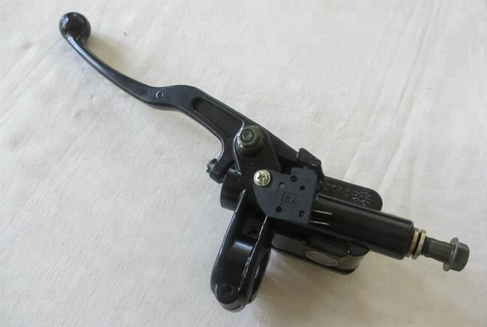 pulsar 150 master cylinder price