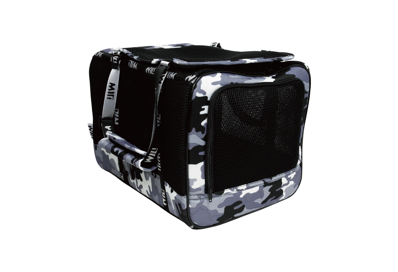 medium sized pet carrier