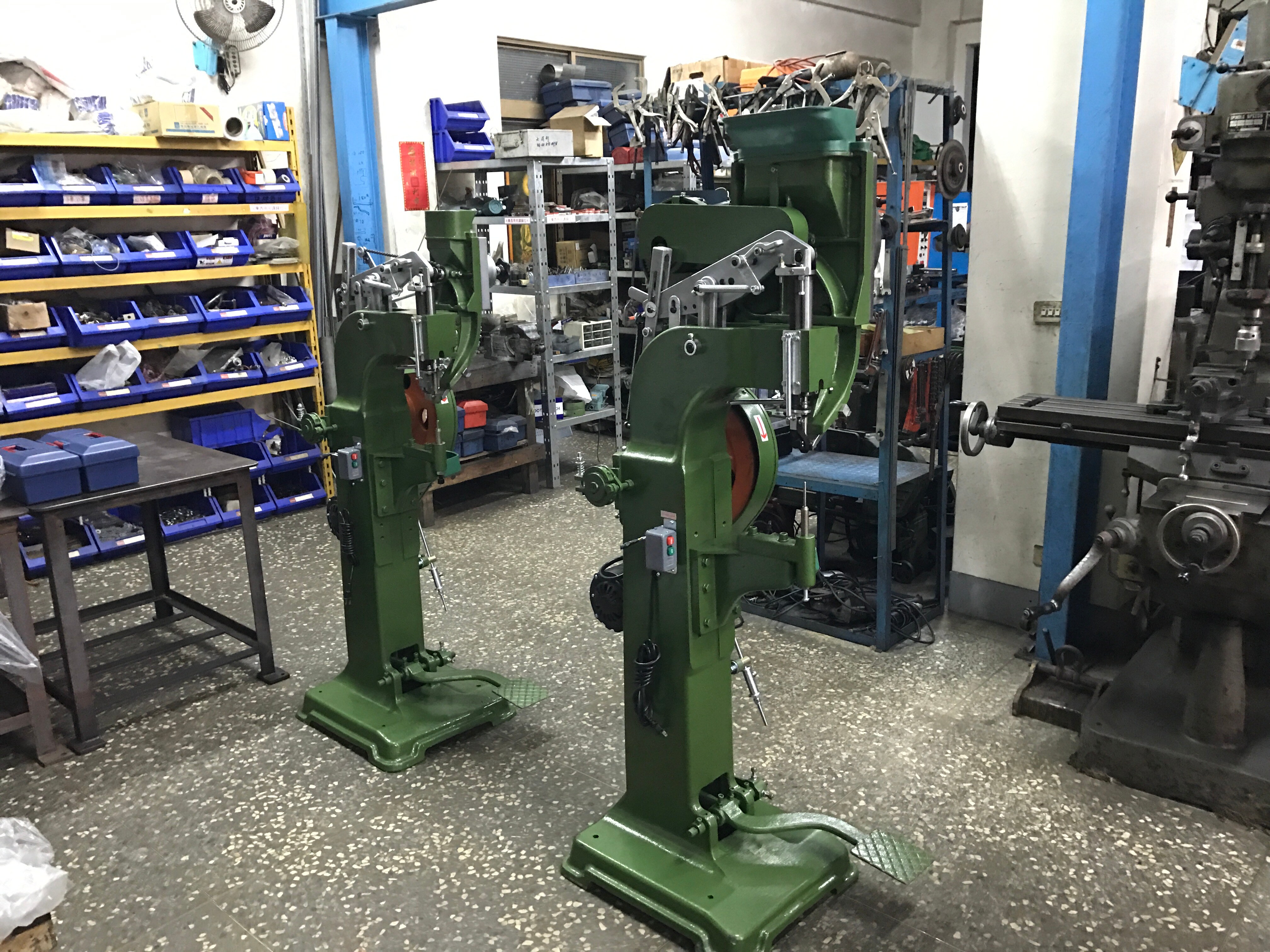 RW3804 large type riveting machine | Taiwantrade