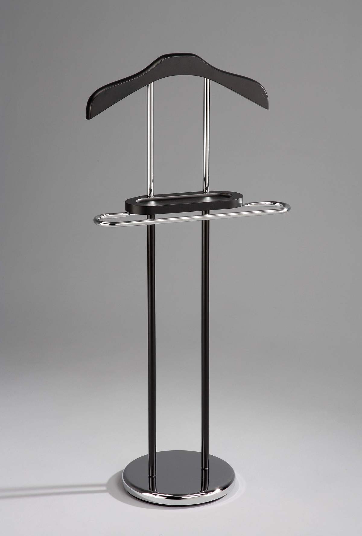 Clothes Suit Valet Metal Stand