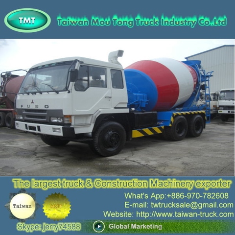  FU 004 Truk  mikser beton Fuso  bekas  truk  semen bekas  