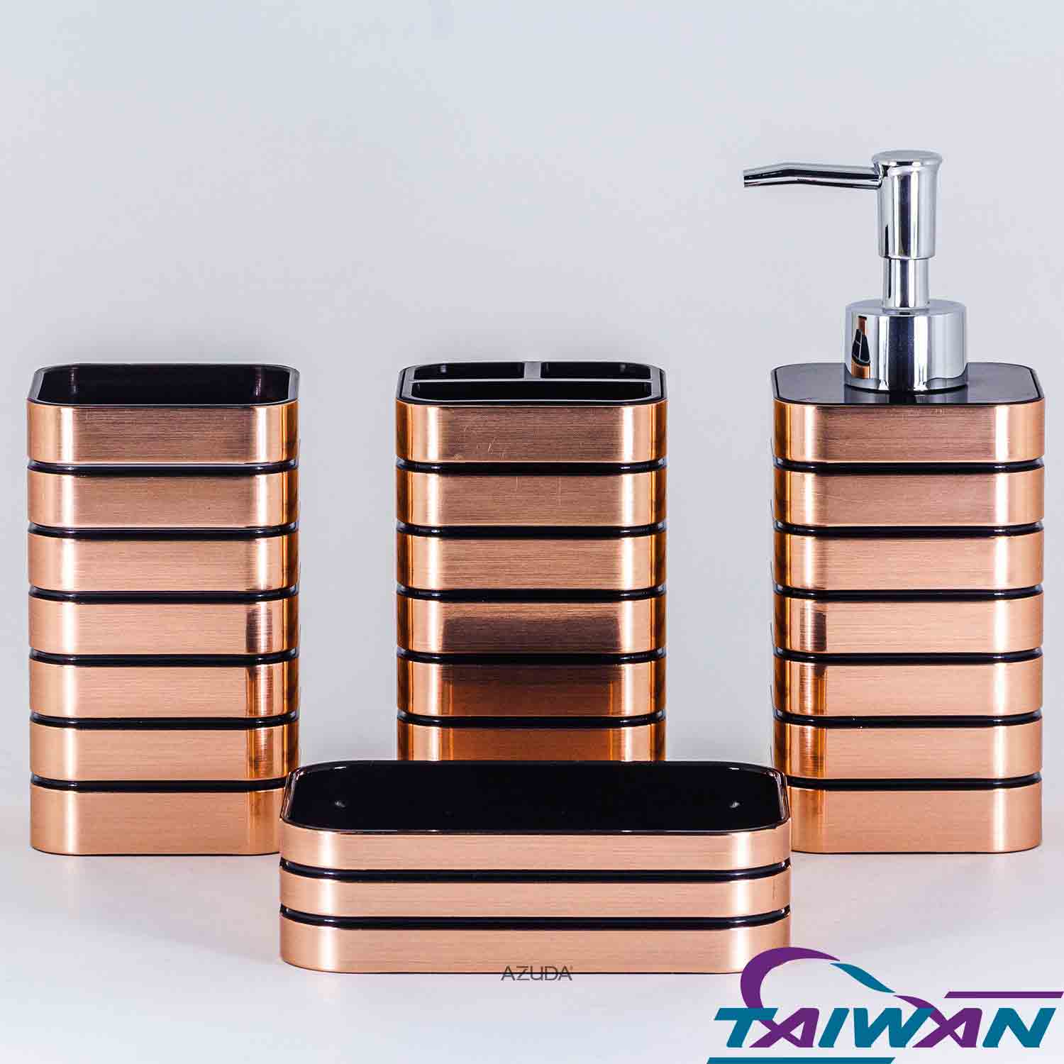 Acrylic bathroom accessories set