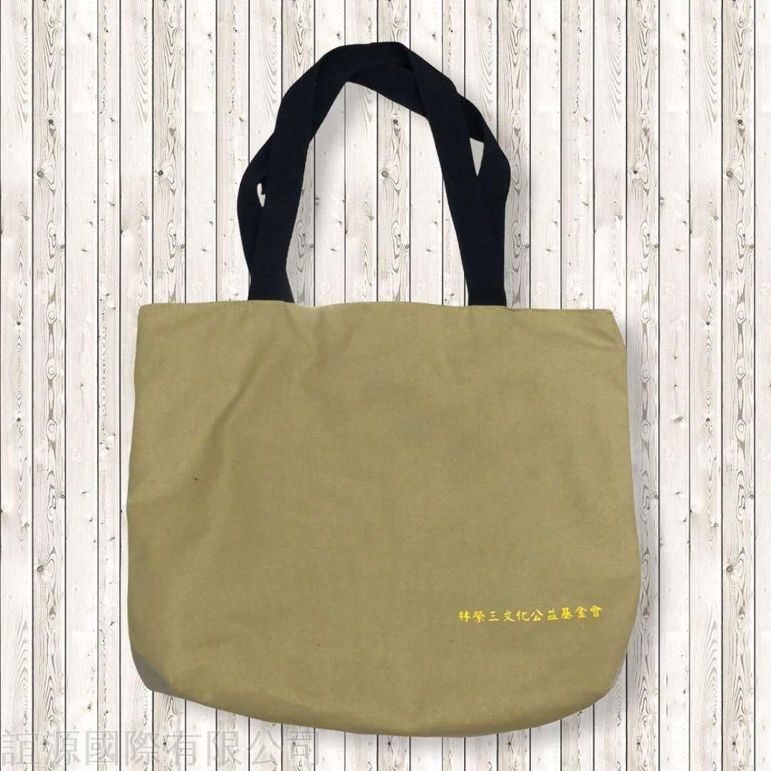 tote bag with inside pockets