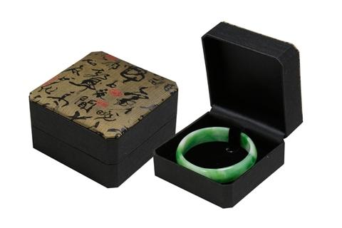 Custom Octagonal Chinese Calligraphy Bangle Box