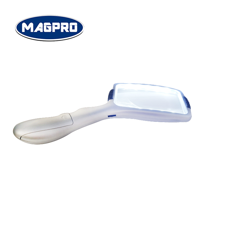 Illuminated Handheld Magnifier 