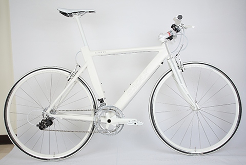 G-max Taiwan made High Quality Road bikes  Alloy 700T Urban bike Snow White