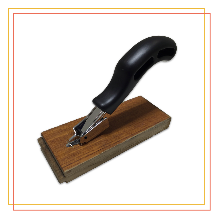 NonSlip Designed Staple Puller / Stapler Pin Remover