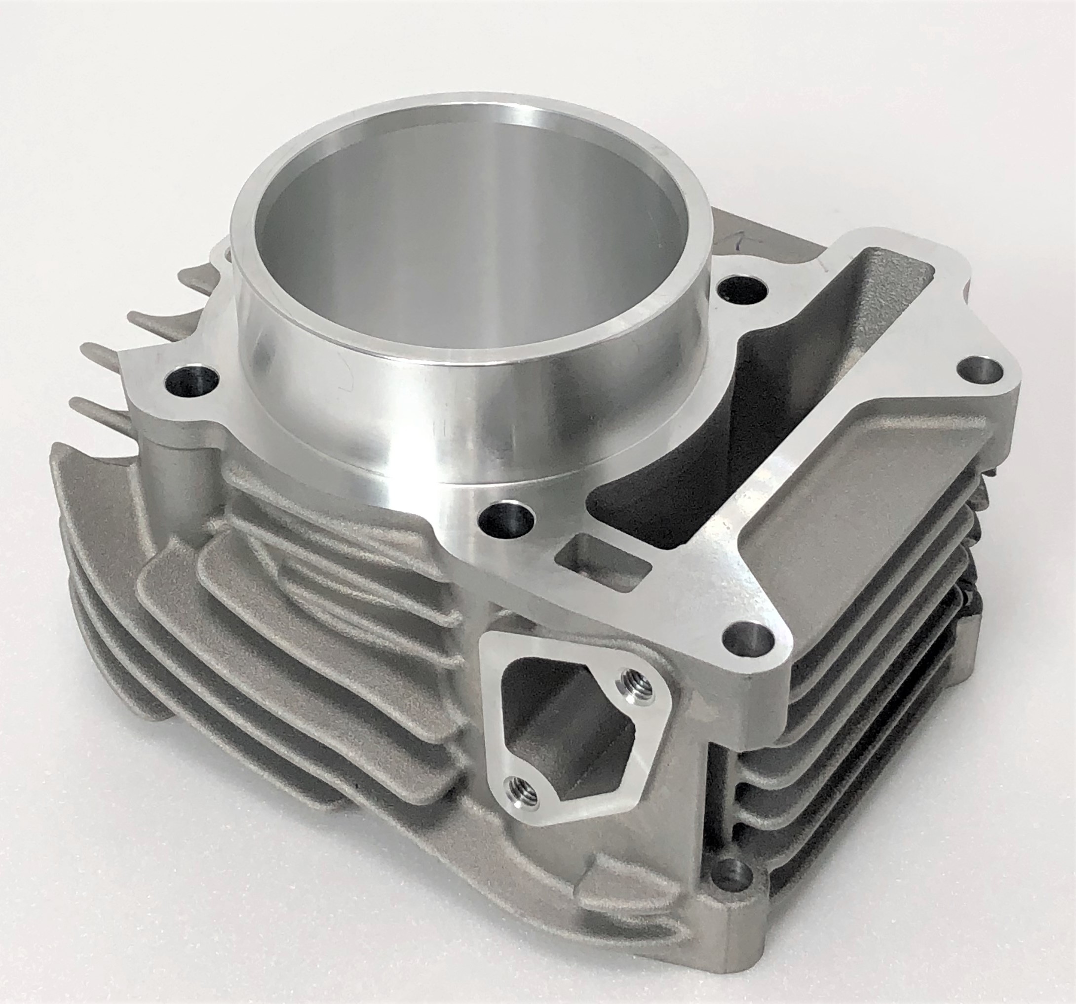 Aluminum Gravity Casting Engine Cylinder Head | Taiwantrade.com