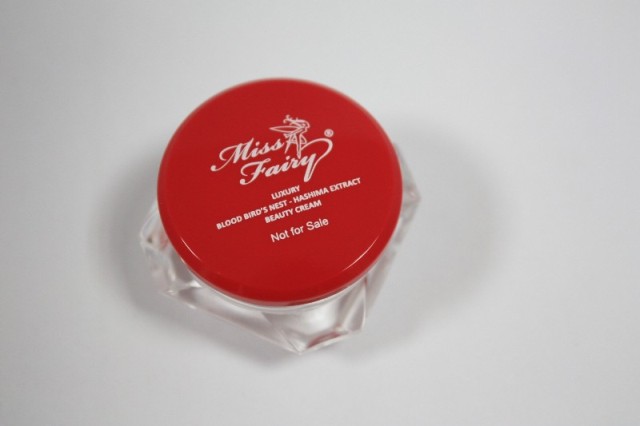 Miss Fairy® Luxury Blood Bird's Nest Hashima Extract Beauty Cream 3g