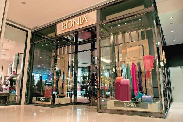 Bonia 皮 discount 夾 評價