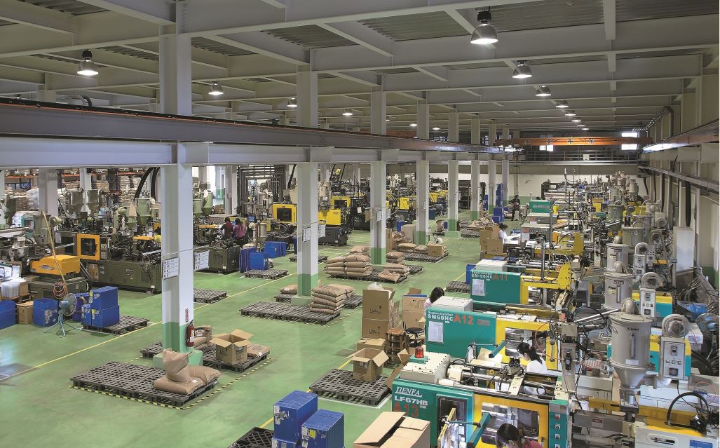 Mony Plastic Injection Area